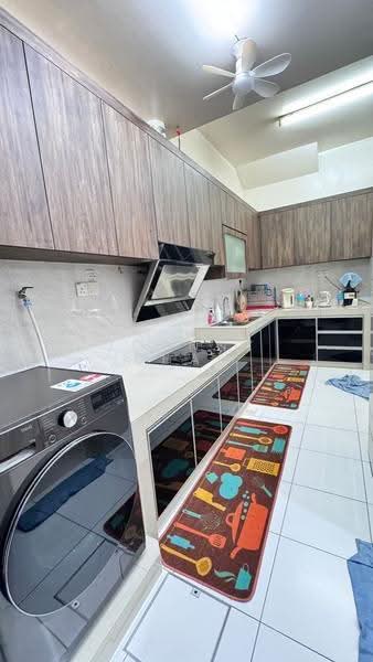 2-storey Terraced House for Sale in Bukit Indah (Iskandar Puteri (Nusajaya)) - Johnny Chan - Kitchen - PropertyGuru.com.my