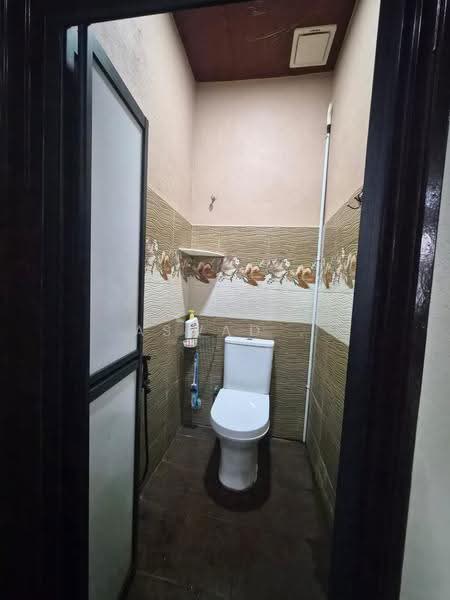 Rumah Teres 1-Tingkat untuk Dijual di Taman Penaga Permai (Penaga) - Aswad . - Bathroom - PropertyGuru.com.my
