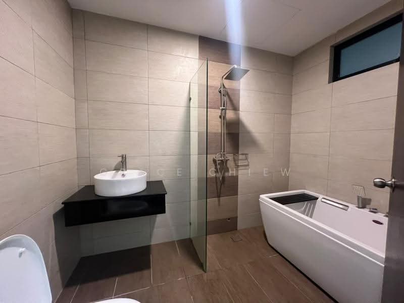 Service Residence for Rent at Molek Regency - Grace Chiew - Bathroom - PropertyGuru.com.my