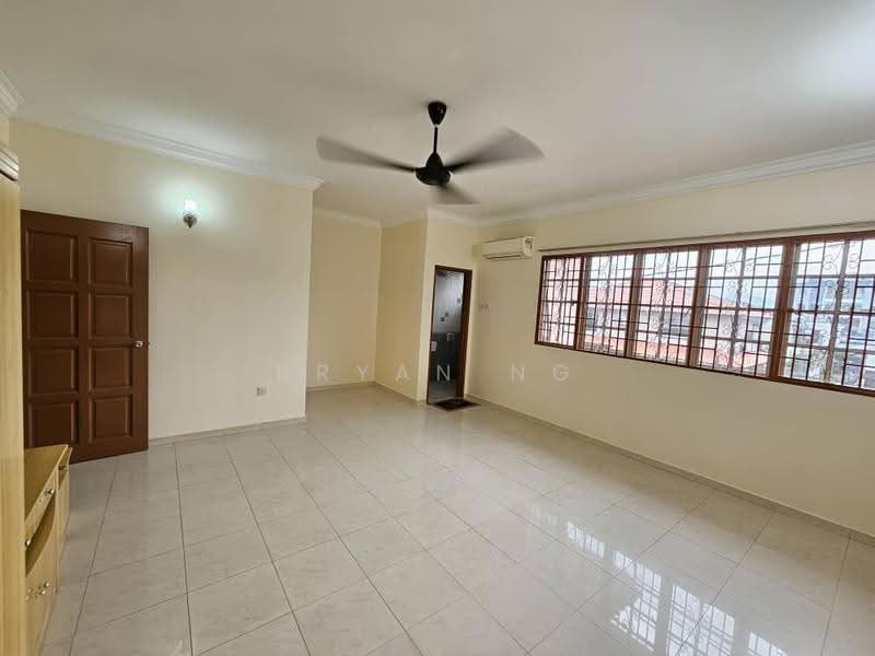 Rumah Teres 2-Tingkat untuk Dijual di Taman Seri Taming (Cheras) - Bryan Ng - PropertyGuru.com.my
