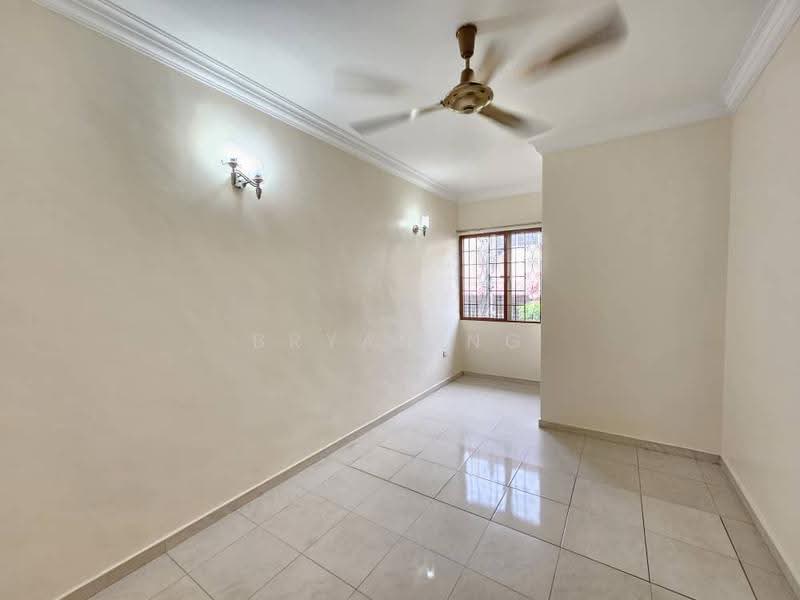 Rumah Teres 2-Tingkat untuk Dijual di Taman Seri Taming (Cheras) - Bryan Ng - PropertyGuru.com.my