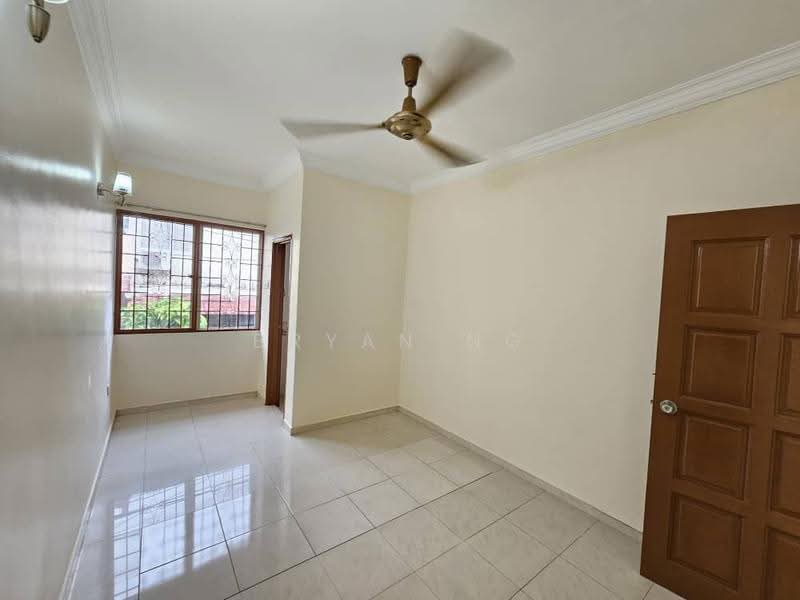 Rumah Teres 2-Tingkat untuk Dijual di Taman Seri Taming (Cheras) - Bryan Ng - PropertyGuru.com.my