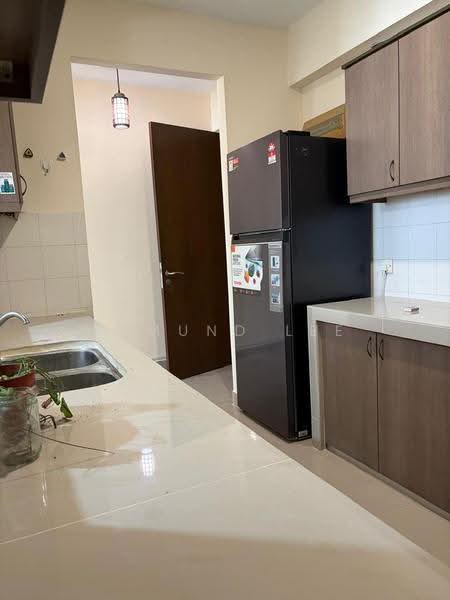 Kondominium untuk Dijual di The Tamarind - Edmund Lee - Kitchen - PropertyGuru.com.my