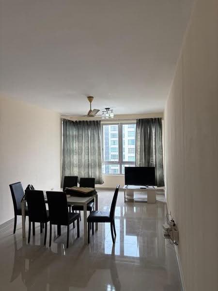 Kondominium untuk Dijual di The Tamarind - Edmund Lee - Living Room - PropertyGuru.com.my