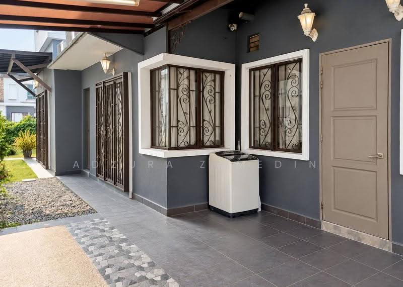 Semi-Detached House for Sale in D'Kayangan (Shah Alam) - Adzura Zamedin - Exterior - PropertyGuru.com.my