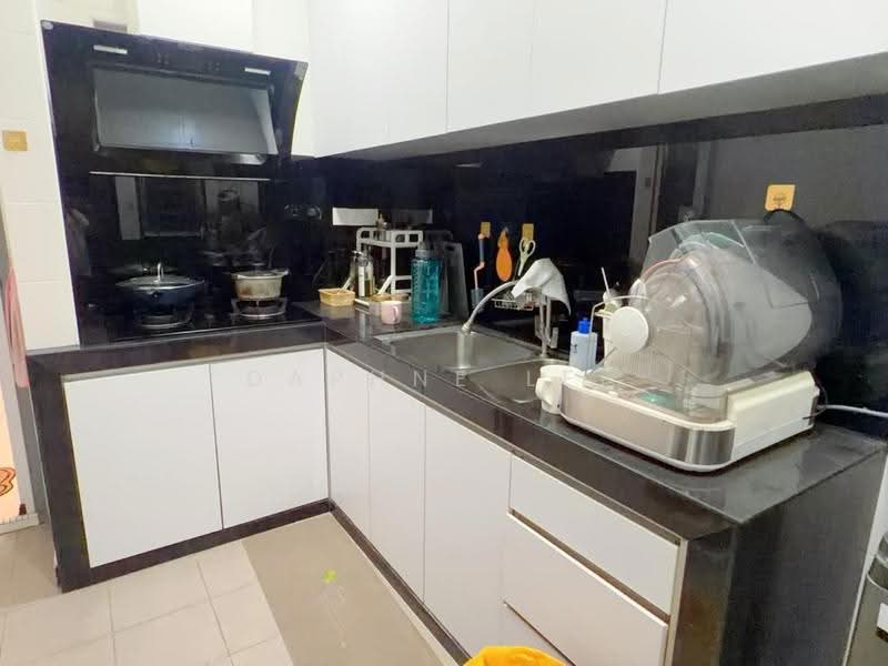 2-storey Terraced House for Sale in Taman Setia Indah (Tebrau) - Daphne Lee - Kitchen - PropertyGuru.com.my