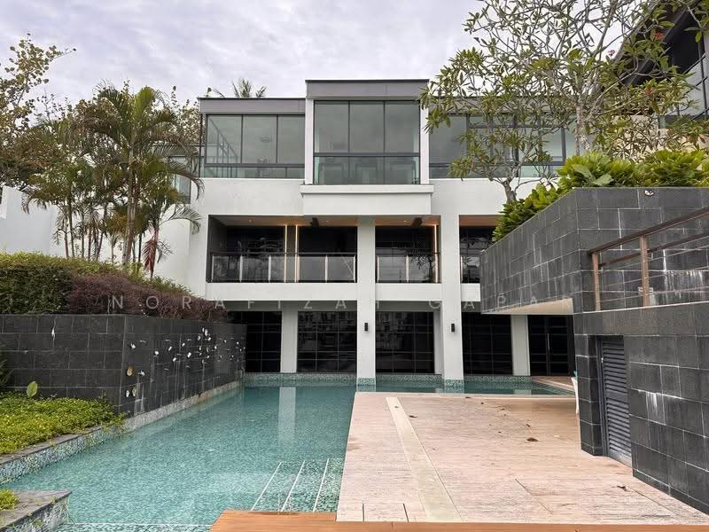 Semi-Detached House for Sale in Taman Molek (Johor Bahru) - NoraFizah Gapar - Exterior - PropertyGuru.com.my