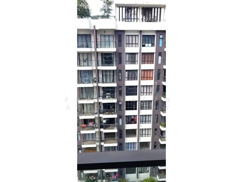Kediaman Servis untuk Dijual di Urban 360 - Prabakaran Appukutthy - Balcony - PropertyGuru.com.my