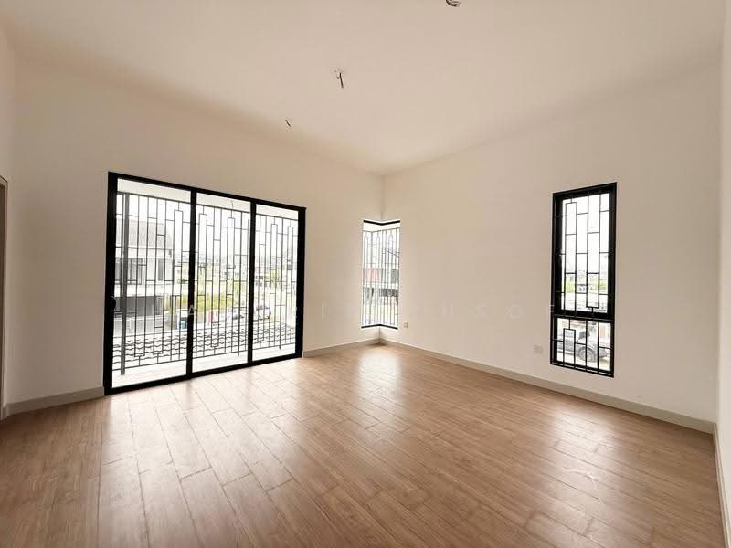 2-storey Terraced House for Sale in Elmina (Shah Alam) - HADZRIN YUSOF - Living Room - PropertyGuru.com.my