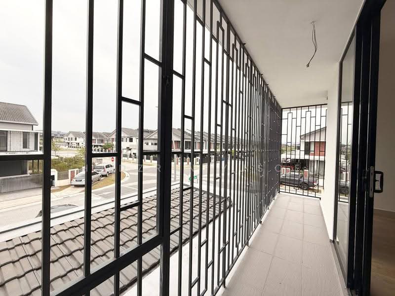 2-storey Terraced House for Sale in Elmina (Shah Alam) - HADZRIN YUSOF - Balcony - PropertyGuru.com.my