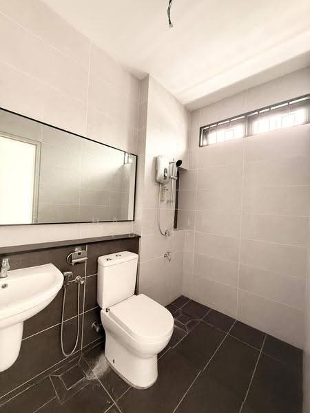2-storey Terraced House for Sale in Elmina (Shah Alam) - HADZRIN YUSOF - Bathroom - PropertyGuru.com.my