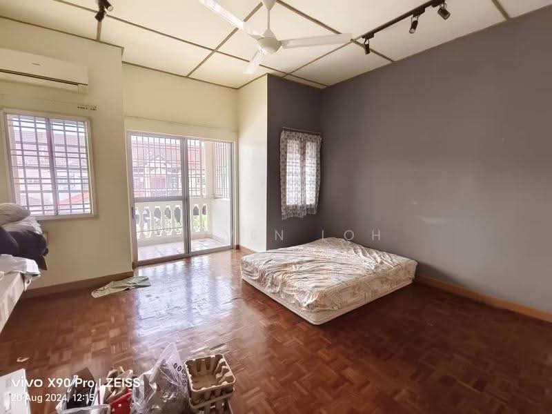 2-storey Terraced House for Sale in Bandar Putra Kulai (Kulai) - Steven Loh - Bedroom - PropertyGuru.com.my