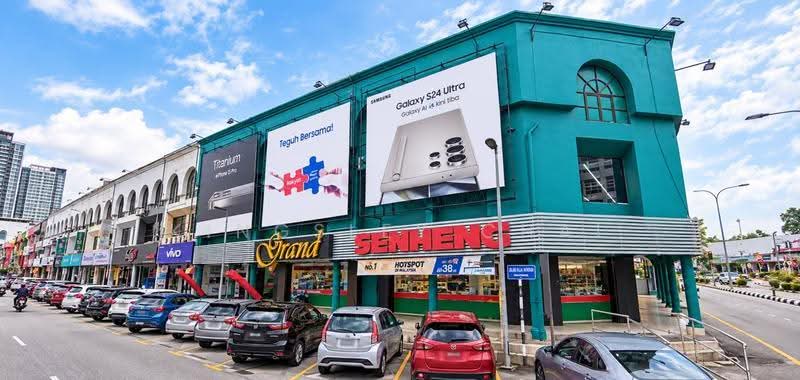 Shop for Sale in Bandar Kajang (Kajang) - Kingsley Chai - Exterior - PropertyGuru.com.my
