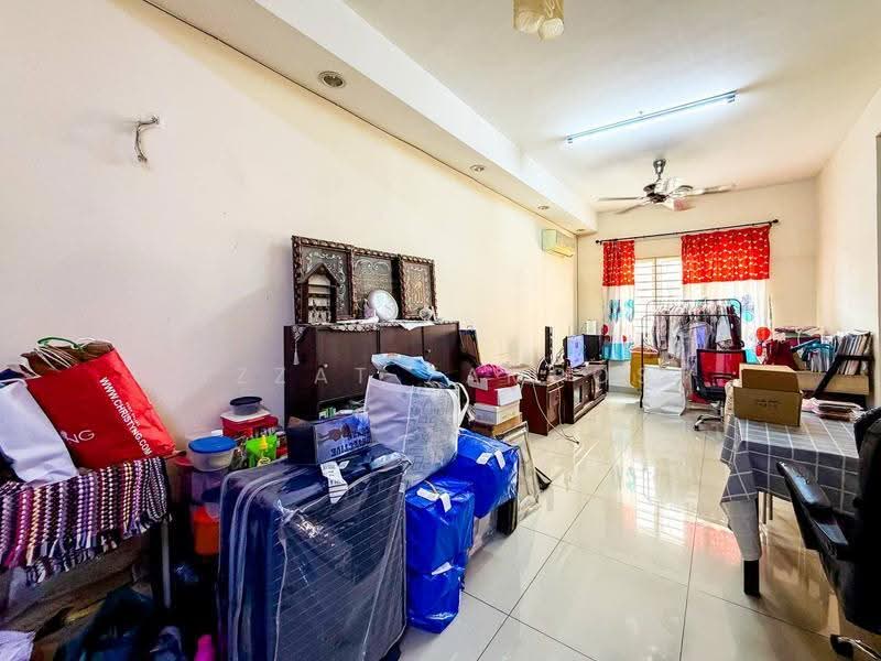 Apartment for Sale at Putra Suria Residence - Izzat Zamros - Living Room - PropertyGuru.com.my