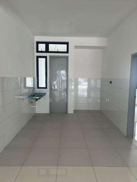 Rumah Teres 2-Tingkat untuk Dijual di Shah Alam (Selangor) - Torres Chan - Kitchen - PropertyGuru.com.my