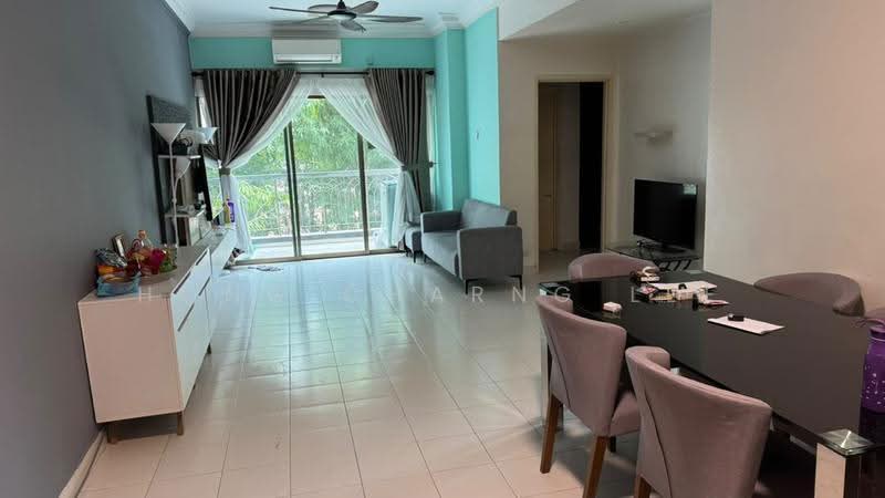 Pangsapuri untuk Disewa di Danga View Apartment - Hong Charng Lee - Living Room - PropertyGuru.com.my