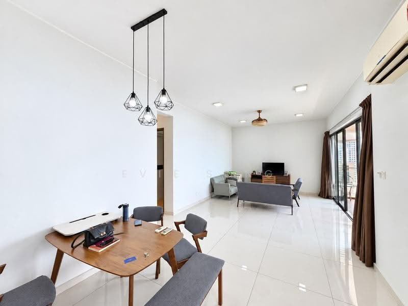 Kondominium untuk Disewa di Royal Strand @ Country Garden Danga Bay - Evie Song - PropertyGuru.com.my