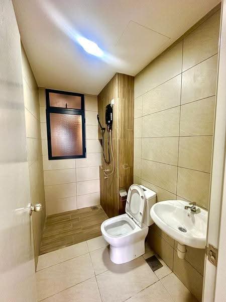 Pangsapuri untuk Disewa di You City 3 - KINKI CHAN - Bathroom - PropertyGuru.com.my