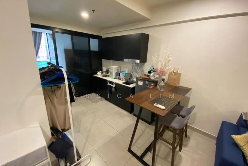 Service Residence for Sale at Flexus Signature - Jessica Lim - Kitchen - PropertyGuru.com.my