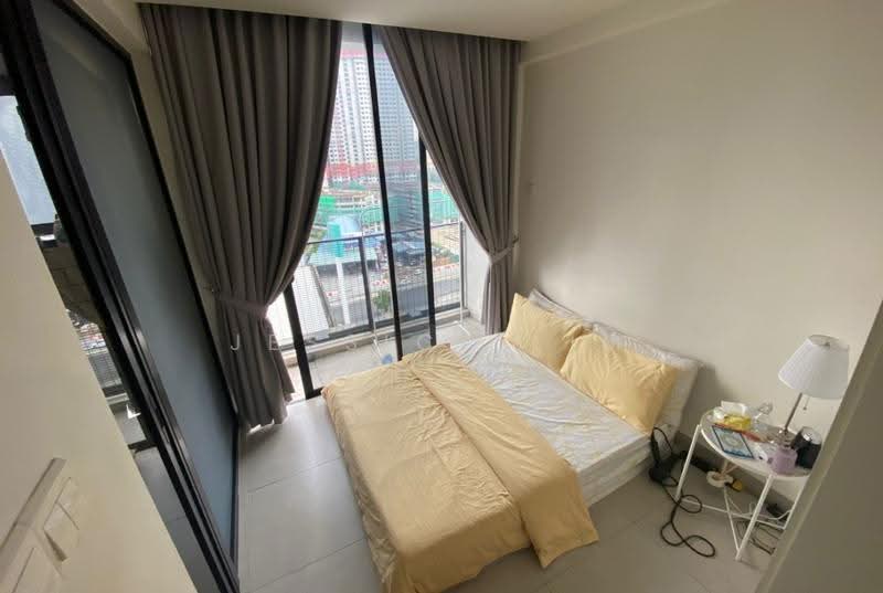Service Residence for Sale at Flexus Signature - Jessica Lim - Bedroom - PropertyGuru.com.my