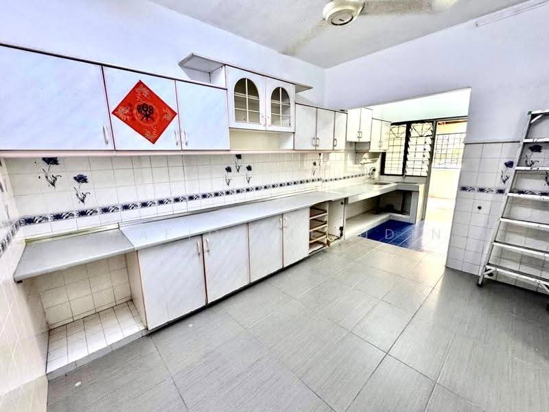 2-storey Terraced House for Sale in Taman Bukit Mewah (Kajang) - Shafiq Amerudin - Kitchen - PropertyGuru.com.my