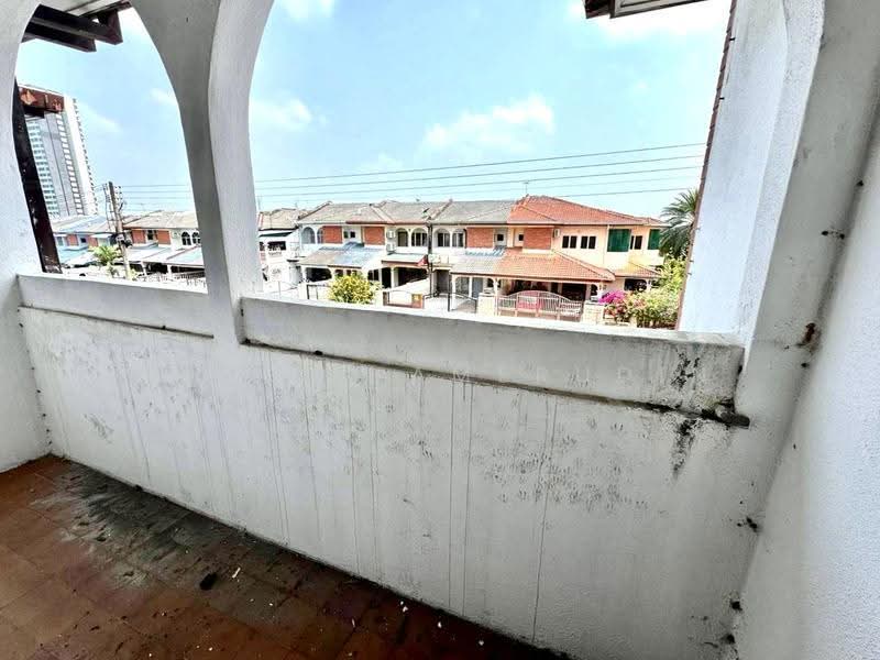 2-storey Terraced House for Sale in Taman Bukit Mewah (Kajang) - Shafiq Amerudin - Balcony - PropertyGuru.com.my