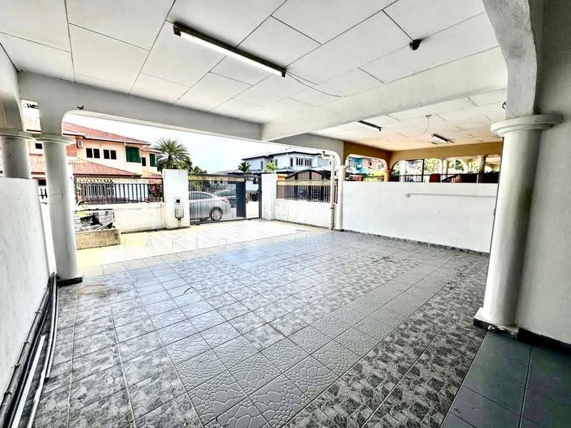 2-storey Terraced House for Sale in Taman Bukit Mewah (Kajang) - Shafiq Amerudin - Exterior - PropertyGuru.com.my