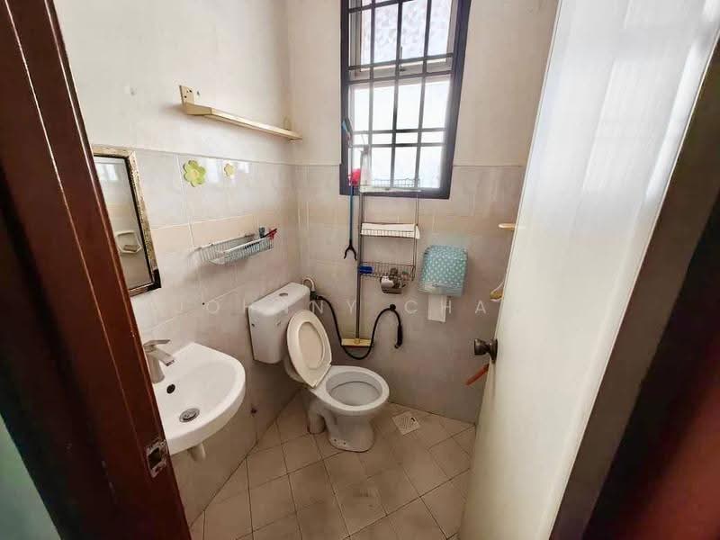 1-storey Terraced House for Sale in Taman Nusa Bestari 2 (Iskandar Puteri (Nusajaya)) - Johnny Chan - Bathroom - PropertyGuru.com.my