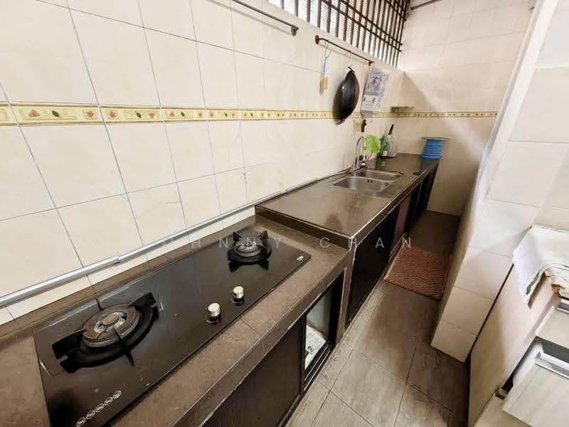 1-storey Terraced House for Sale in Taman Nusa Bestari 2 (Iskandar Puteri (Nusajaya)) - Johnny Chan - Kitchen - PropertyGuru.com.my