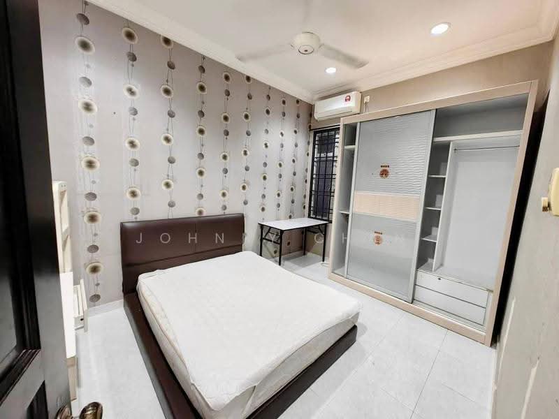 1-storey Terraced House for Sale in Taman Nusa Bestari 2 (Iskandar Puteri (Nusajaya)) - Johnny Chan - Bedroom - PropertyGuru.com.my