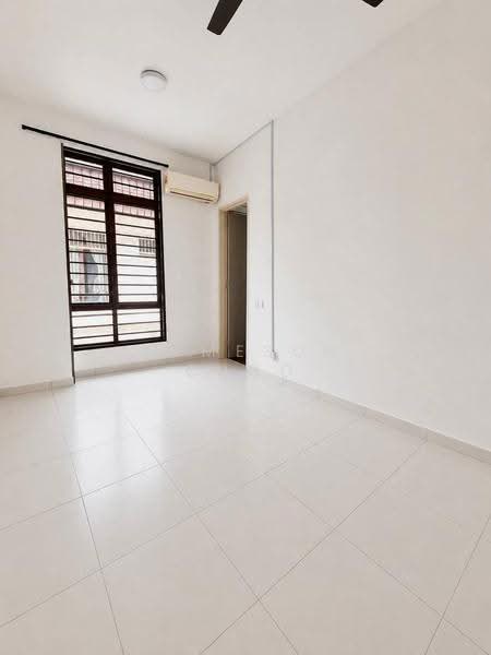 Rumah Kluster untuk Dijual di Setia Tropika (Johor Bahru) - Jameson Choo - Interior - PropertyGuru.com.my