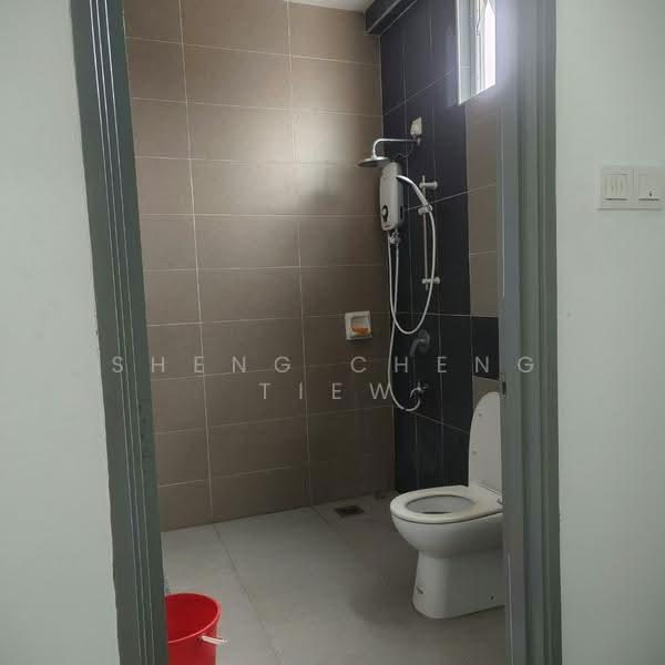 Rumah Kluster untuk Dijual di Austin Heights (Tebrau) - Sheng Cheng Tiew - Bathroom - PropertyGuru.com.my
