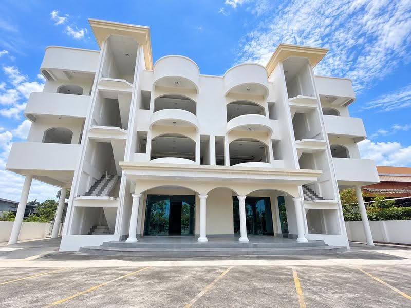 Commercial Bungalow for Rent in Bukit Pasir (Batu Pahat) - Lau Ee Xuan - Exterior - PropertyGuru.com.my