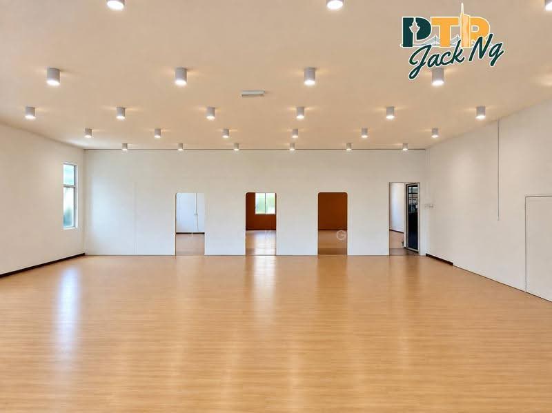 Shop / Office untuk Disewa di Raja Uda (Butterworth) - Jack Ng - Interior - PropertyGuru.com.my