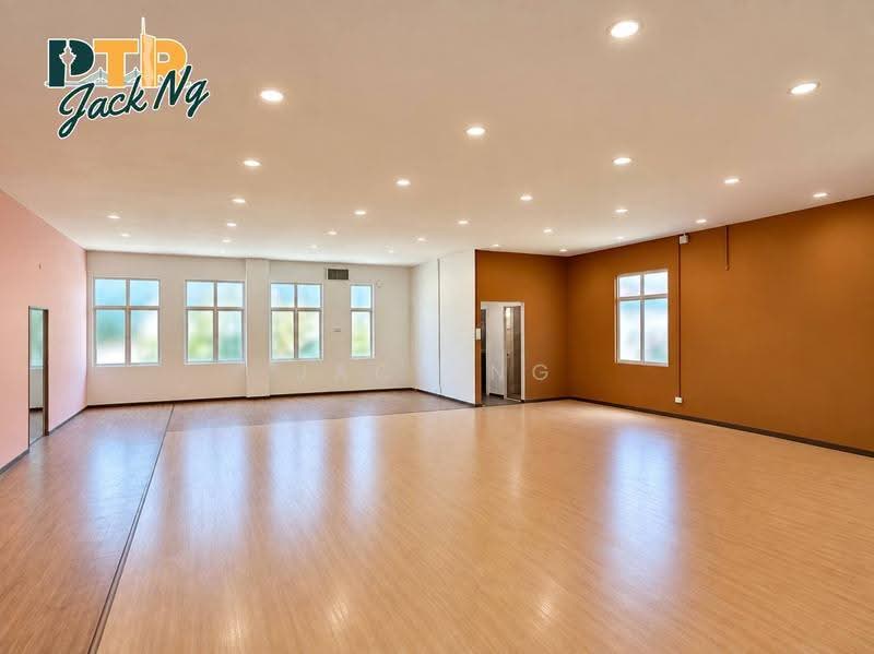 Shop / Office untuk Disewa di Raja Uda (Butterworth) - Jack Ng - Interior - PropertyGuru.com.my