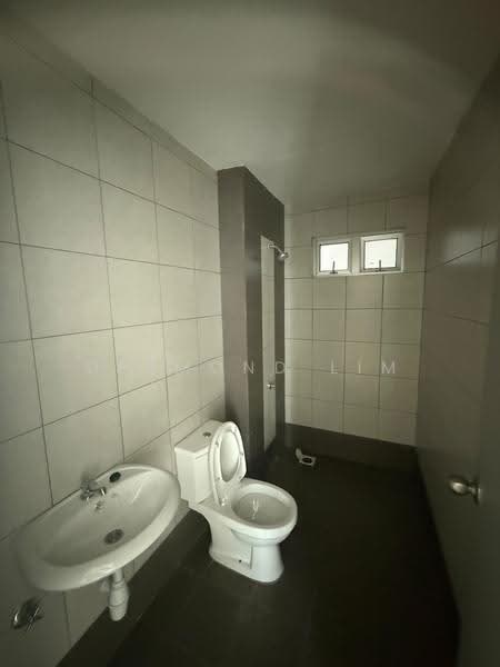 Service Residence for Sale at One 49 Residence - Desmond Lim - Bathroom - PropertyGuru.com.my