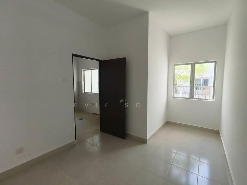 2-storey Terraced House for Sale in Pasir Gudang (Johor) - Evie Song - Interior - PropertyGuru.com.my