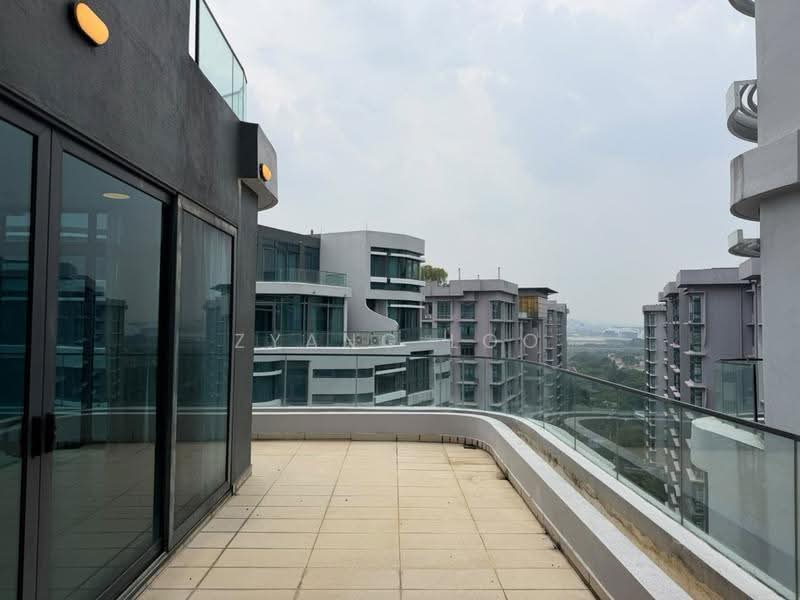 Service Residence for Sale at Aragreens - Zyang Loo - Balcony - PropertyGuru.com.my