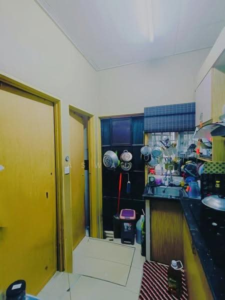 1-storey Terraced House for Sale in Taman Pauh (Bukit Mertajam) - Aswad . - Kitchen - PropertyGuru.com.my