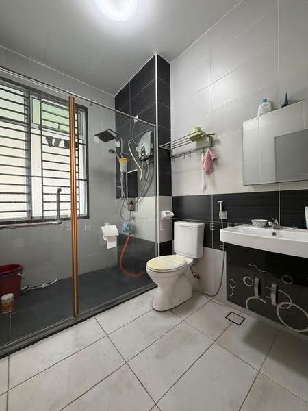 Rumah Kluster untuk Dijual di Taman Kempas Indah (Tebrau) - Shanel Tee - Bathroom - PropertyGuru.com.my