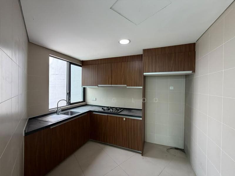 Service Residence for Sale at Aragreens - Zyang Loo - Kitchen - PropertyGuru.com.my