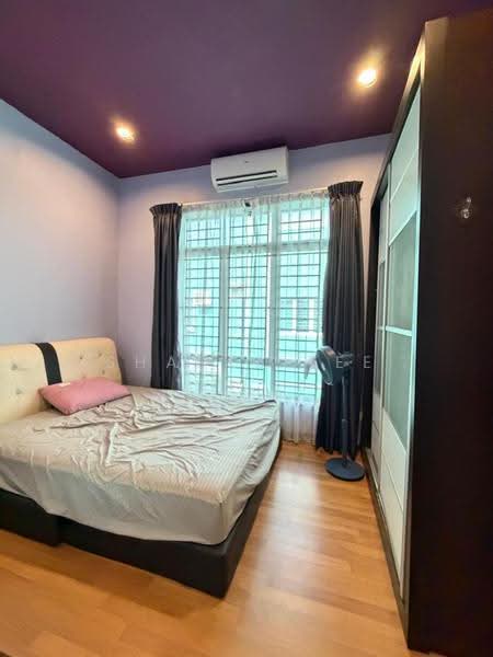 Cluster House for Rent in Taman Kempas Indah (Tebrau) - Shanel Tee - Bedroom - PropertyGuru.com.my