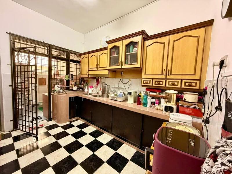 2-storey Terraced House for Sale in Taman Sri Skudai (Skudai) - Shirley Yap - Kitchen - PropertyGuru.com.my