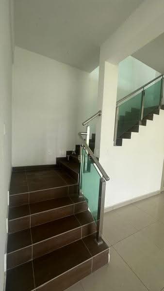 Rumah Teres 2-Tingkat untuk Dijual di Taman Sri Kluang (Kluang) - Shanel Tee - Interior - PropertyGuru.com.my