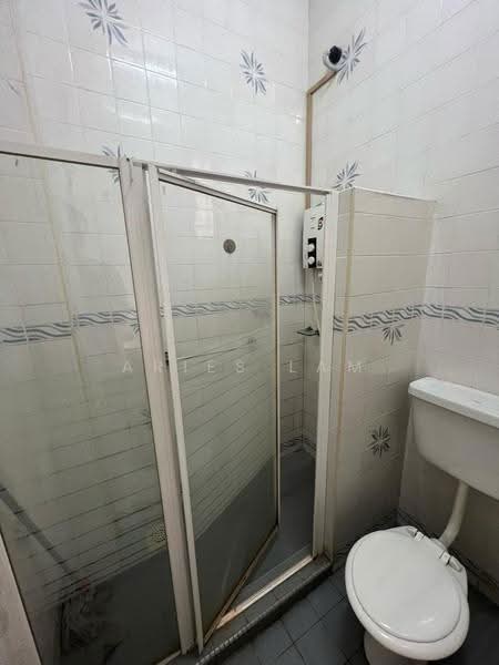1-storey Terraced House for Rent in Taman Molek (Johor Bahru) - Aries Lam - PropertyGuru.com.my