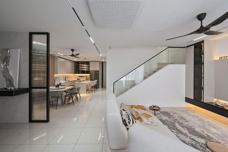 2-storey Terraced House for Sale in Jade Hills (Kajang) - Sean Lo - Living Room - PropertyGuru.com.my