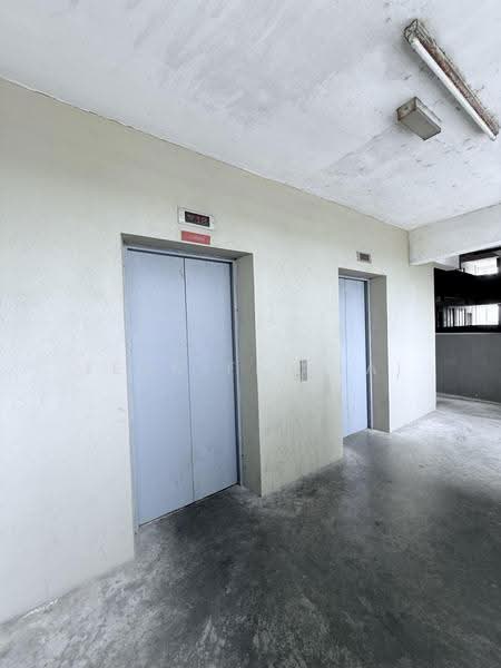 Pangsapuri untuk Disewa di Pangsapuri Rimba Jaya - Jennifer Lai - Corridor - PropertyGuru.com.my