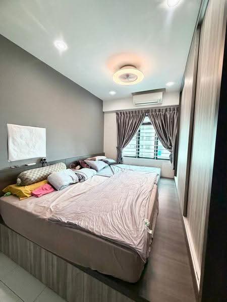 Kediaman Servis untuk Dijual di Sky Oasis Residence (Pangsapuri Oasis 1) - Nico Chong - Bedroom - PropertyGuru.com.my