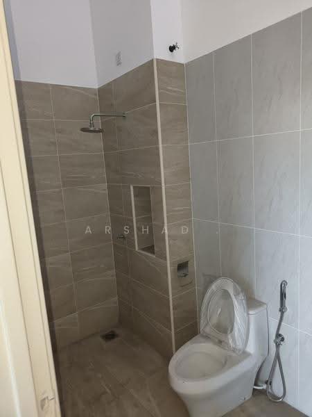 Cluster House for Sale in Iskandar Puteri (Nusajaya) (Johor) - Arshad . - Bathroom - PropertyGuru.com.my