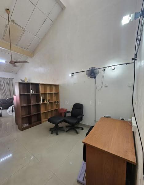 Rumah Teres 1-Tingkat untuk Dijual di Taman Puteri Wangsa (Ulu Tiram) - Ryon Teh - Study - PropertyGuru.com.my